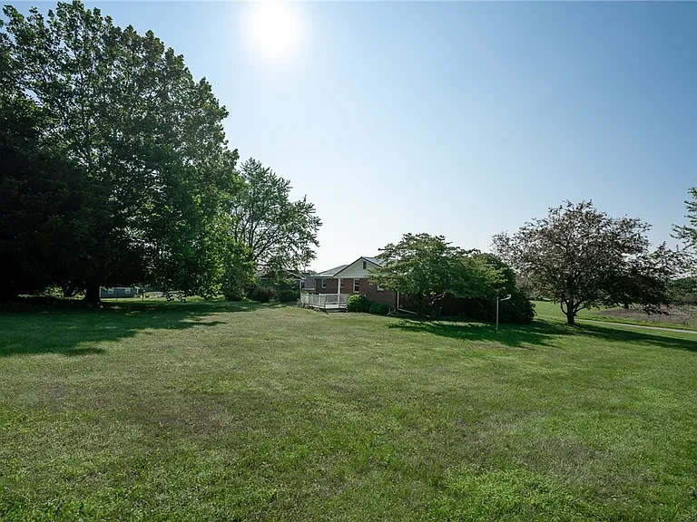 963 Stonebraker Rd — Photo 25