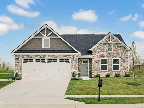 959 Independence Dr, Edinburgh, IN 46124