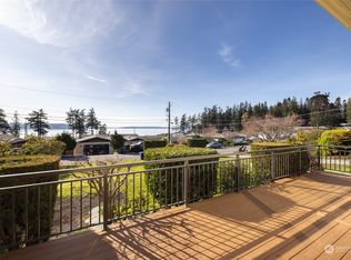 3201 Rice Ct, Camano Island, WA 98282