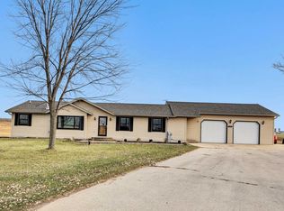 6141 Morrison Rd, De Pere, WI 54115