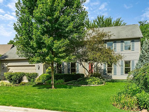 2nd image of 5748 Haddington Dr