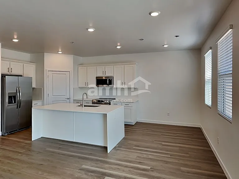 6532 E Paseo Alga — Photo 4