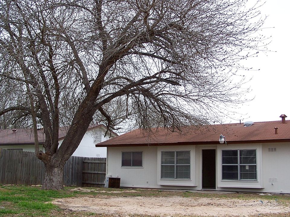 2nd image of 1035 Cloverbrook St #1