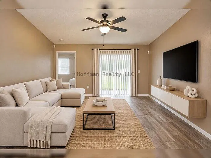 3 bed, 2.0 bath, 1290 sqft, $2,150 — Photo 2