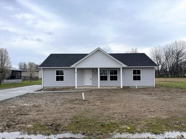 32 Virginia Dr, Georgetown, OH 45121