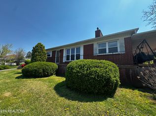 169 Oxford Cir, Harrogate, TN 37752