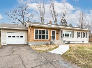 420 Sparkman Ave, Duluth, MN 55803