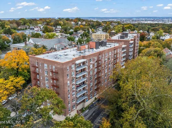 55 Austin Pl APT 7H, Staten Island, NY 10304