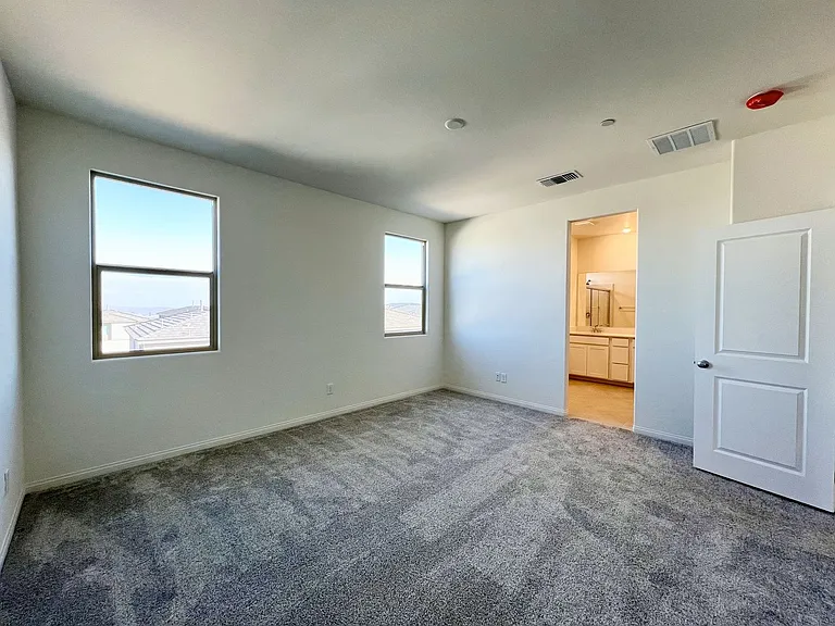 1606 Rock Kestrel St — Photo 16