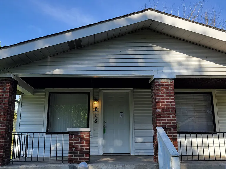 618 N Euclid Ave — Photo 4