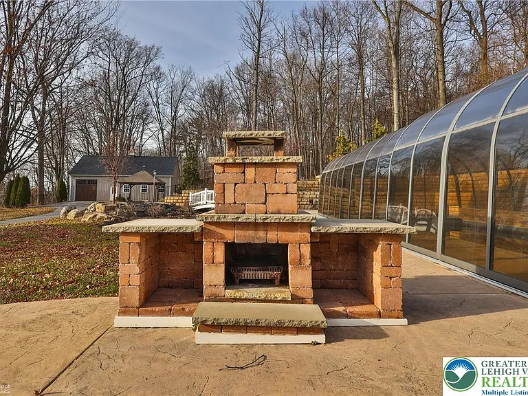 284 Walker Rd — Photo 21