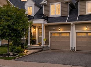 22 Berkshire Ave, Wasaga Beach, ON L9Z 0G3