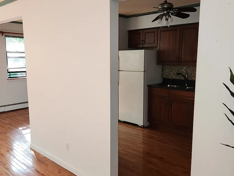 220-82 64th Ave #3 — Photo 4
