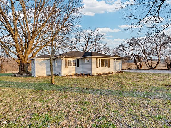 3rd image of 251 Country View Rd