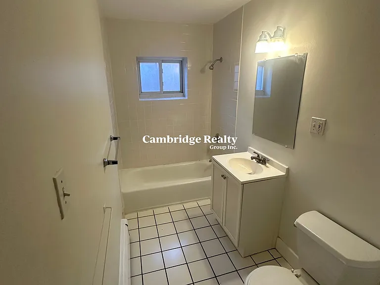 61 Selkirk Rd #11T — Photo 18