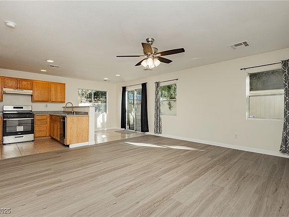 5th image of 1072 Valetta Flat Ave