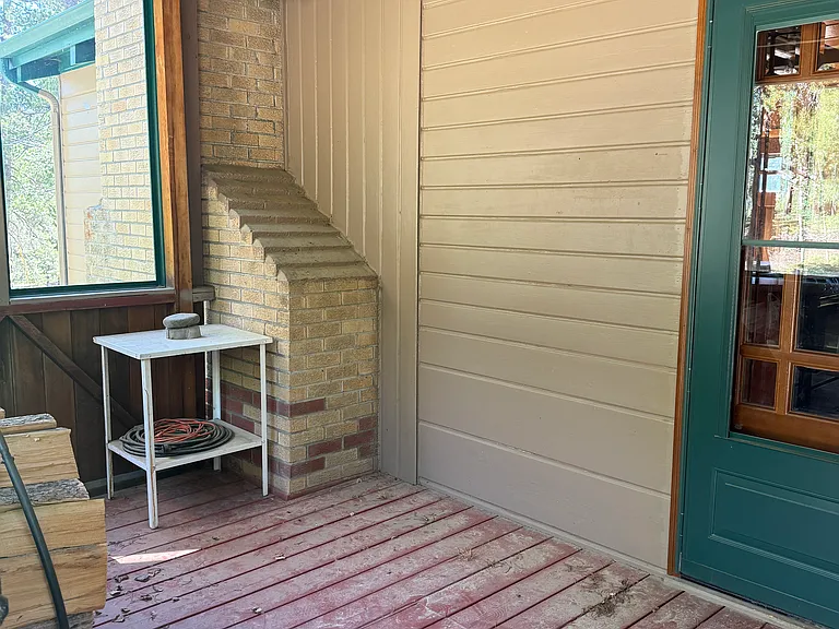 48 Warren Rd — Photo 15