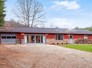 2391 Montgomery Rd NE, Newark, OH 43055