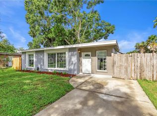 8832 92nd St, Seminole, FL 33777