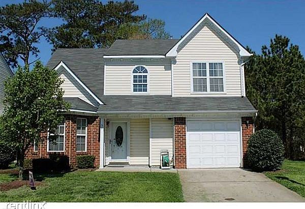 1st image of 32 Creekside Dr