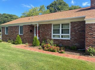 331 Brandon Ct, Hampton, VA 23669