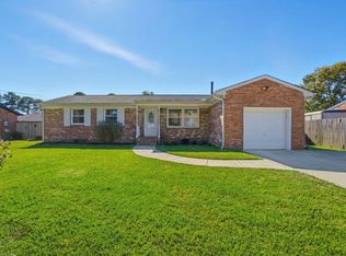 3929 Galleon Dr, Chesapeake, VA 23321