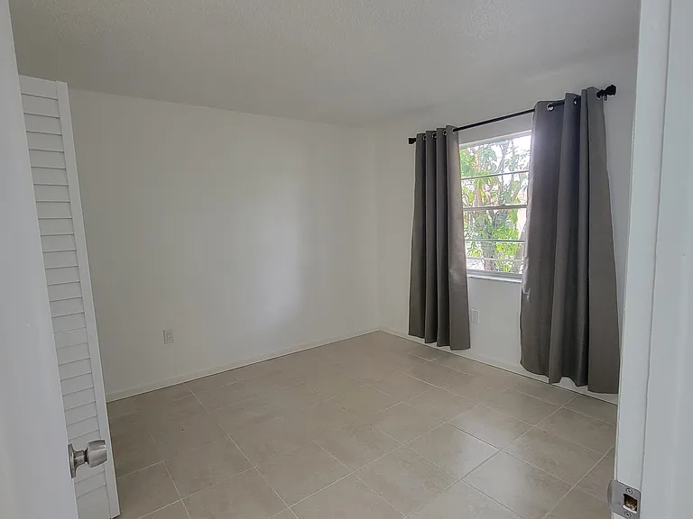 Second bedroom