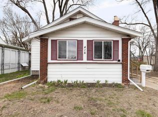 416 Merrill Ave, Loves Park, IL 61111