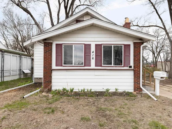 416 Merrill Ave, Loves Park, IL 61111