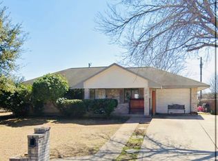 416 E Pleasantview Dr, Lacy Lakeview, TX 76705
