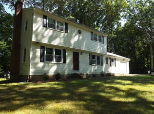 29 Beechwood Dr, Madison, CT 06443