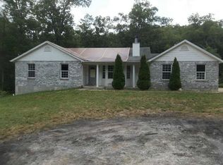 13350 Bobwhite Ct, Wright City, MO 63390