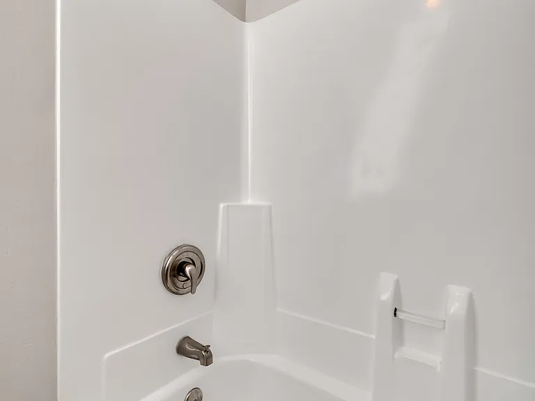 344 N Birchwood Dr — Photo 33