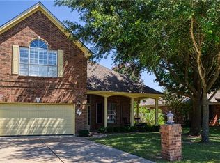 128 Stonehedge Blvd, Georgetown, TX 78626
