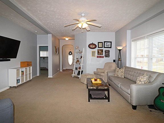 5th image of 269 Shepper Ave