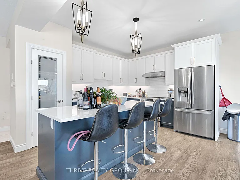1011 Riverbend Rd — Photo 10