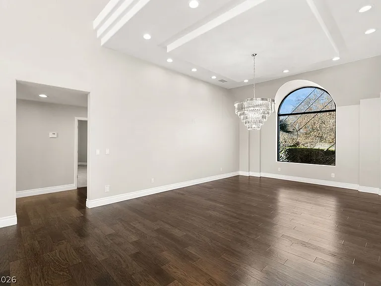 13 Dovetail Cir — Photo 54