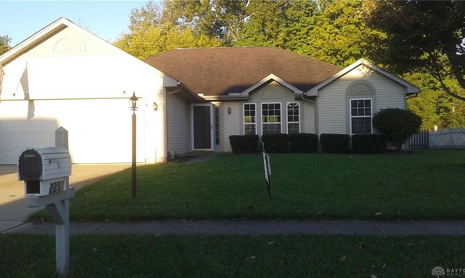 1st image of 2251 Ferndown Dr