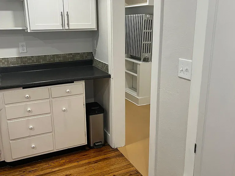 1812 W Pacific Ave #5 — Photo 10