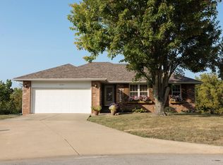 3837 W Hanover Street, Springfield, MO 65807