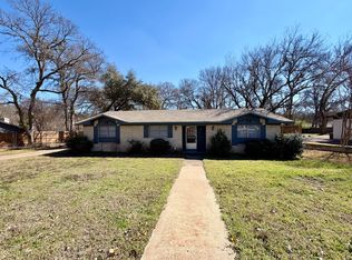 1001 Fairway Rd, Woodway, TX 76712