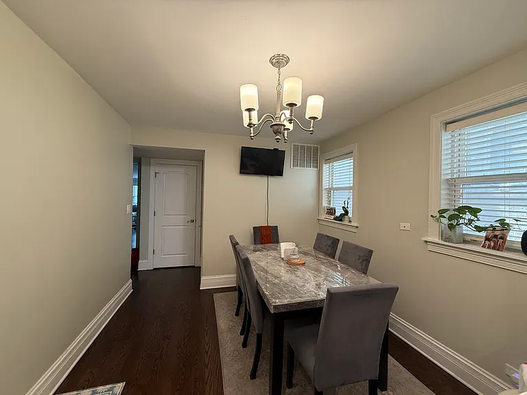 6427 N Albany Ave #1 — Photo 7