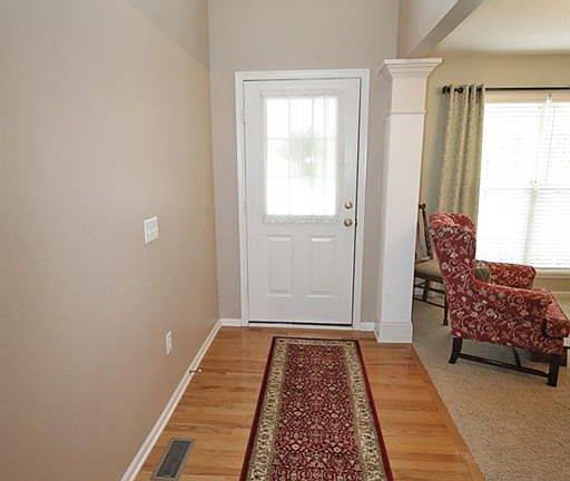 3rd image of 4850 Somerset Dr