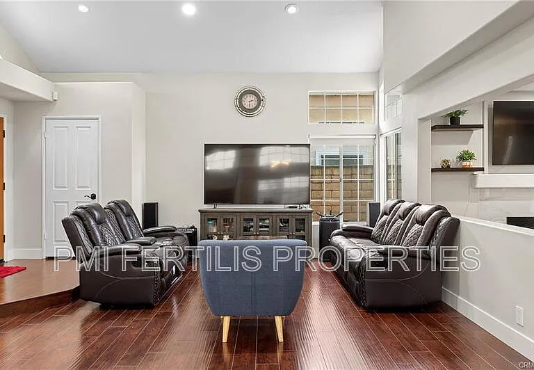 2116 Sun Ridge Dr — Photo 11