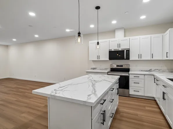 950 Maple Ave, Snohomish, WA 98290