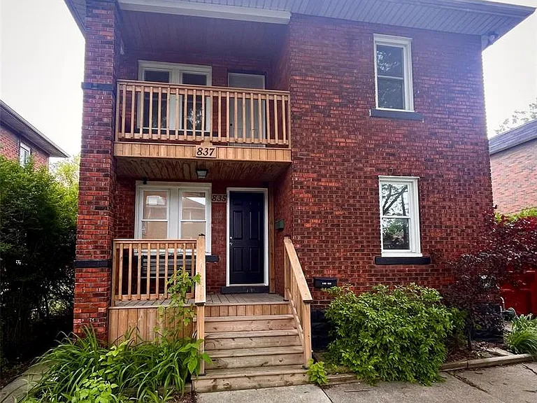 837 Louis Ave #UPPER — Photo 1