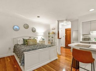 449 Beacon St APT 1A, Boston, MA 02115