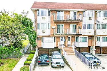 Sold by Chantior Real Estate LLC