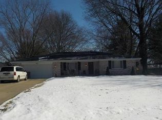 363 Shadow Hill Dr, Greenwood, IN