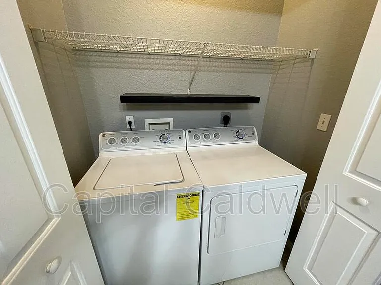 4323 Bayside Village Dr #305 — Photo 9